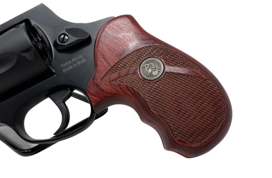 Taurus 905 grips